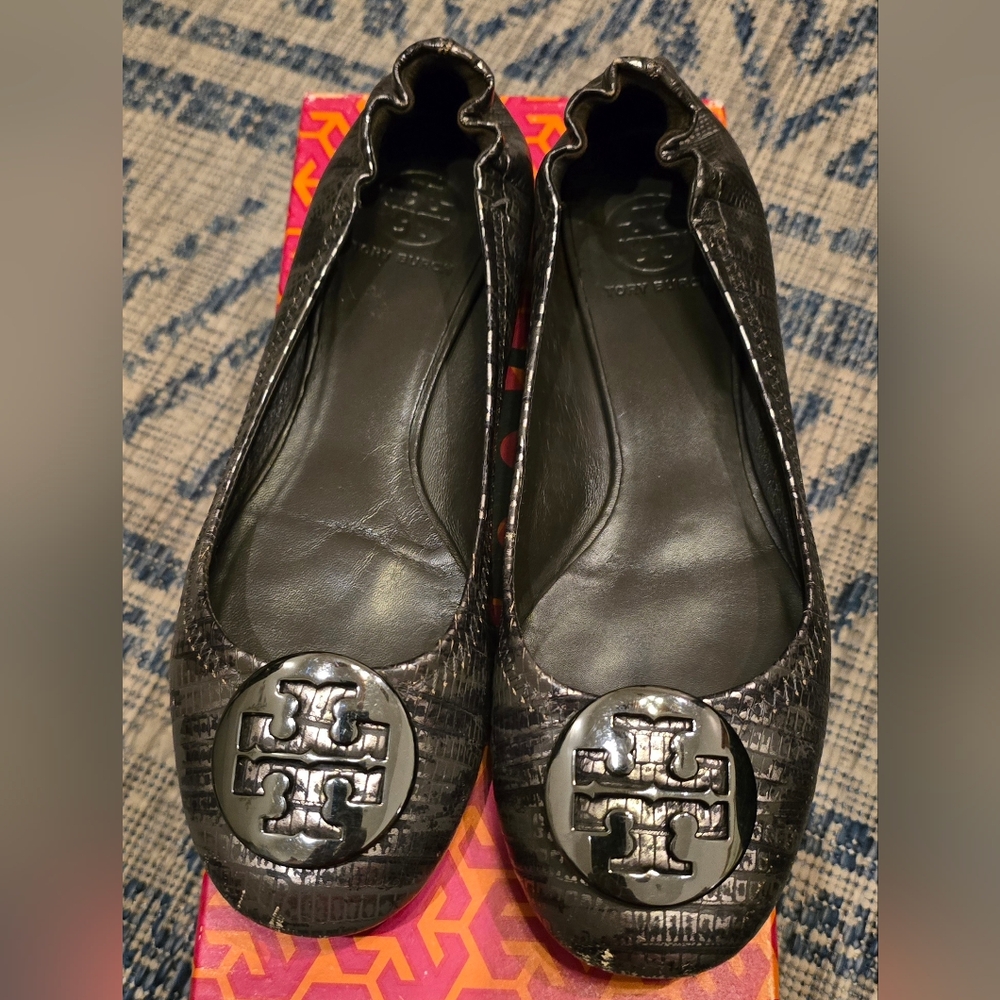 Tory Burch Womens Pewter Reva Flats, Size 8